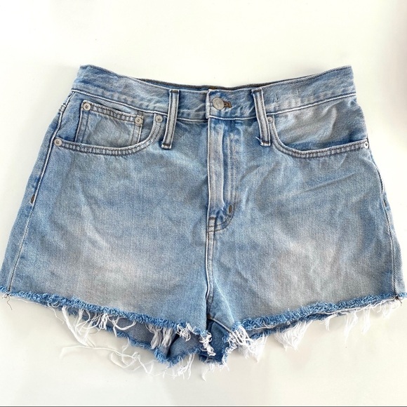 Madewell The Momjean Short in Givens Wash size 28 - Picture 5 of 12